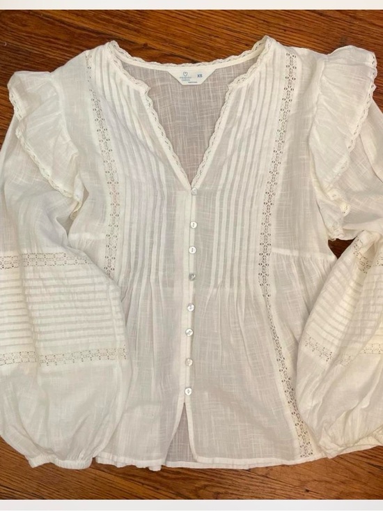 Primark Tops - Primark Women's Off White Button-Front Lace-Trim Blouse